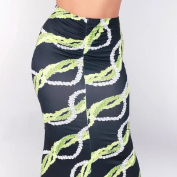 Pikake & Pakalana flower mermaid skirt Hawaiian Lei Print - Picture 2 of 15